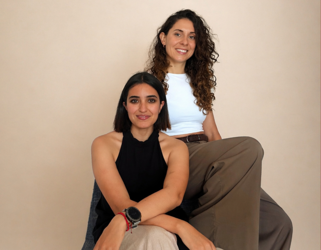 Maria Larroy i Aina Güell, equip de Pas a Pas Comunicació